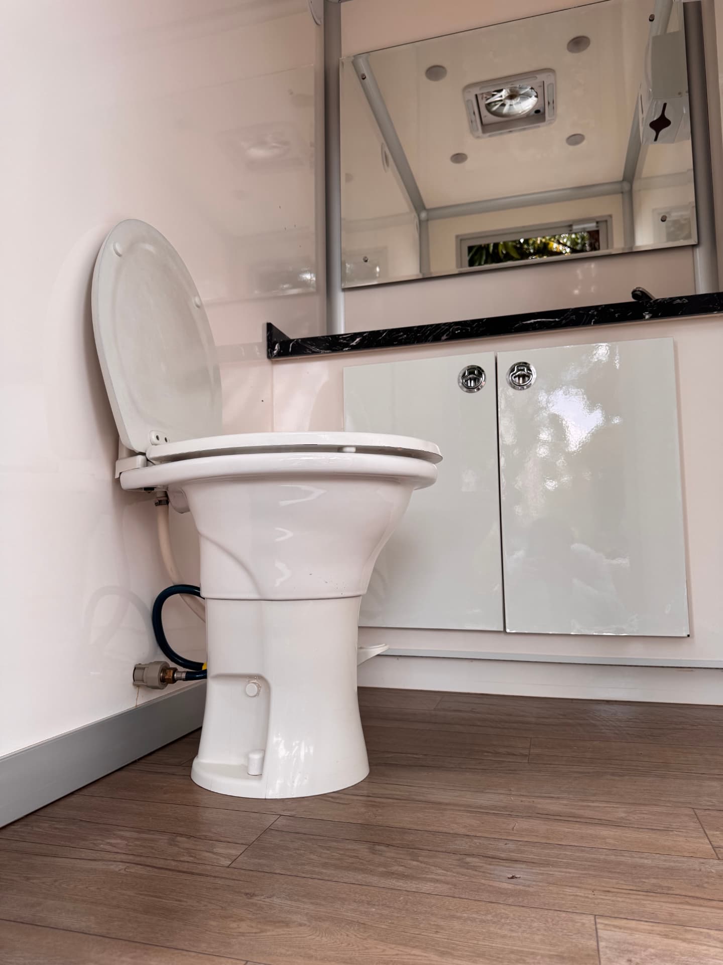 Portable Washrooms & Sanitation project photo 3